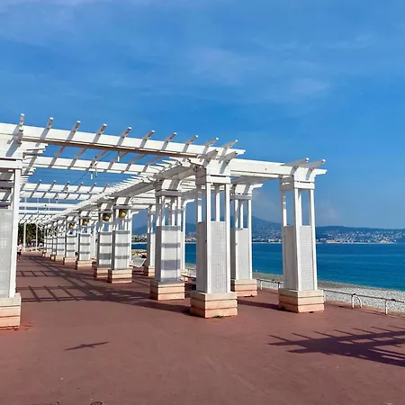 Promenade & Apartment Nice
